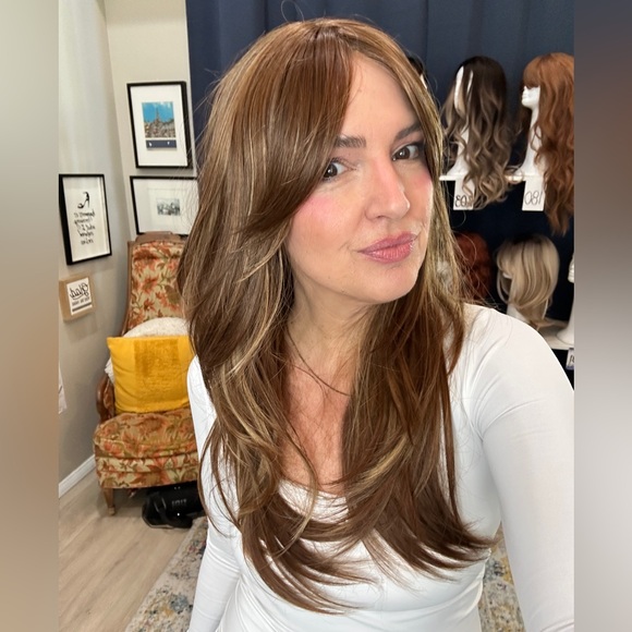 Other - 031 "the Livi" Light Golden Brown Straight LONG 24” Synthetic Wig